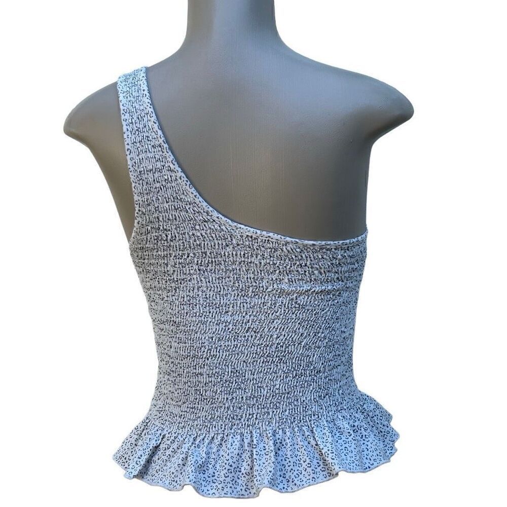 Gaze Peplum Crop Top XS White Gray Animal Print Smocked One Shoulder Ruffle Hem - Picture 4 of 9